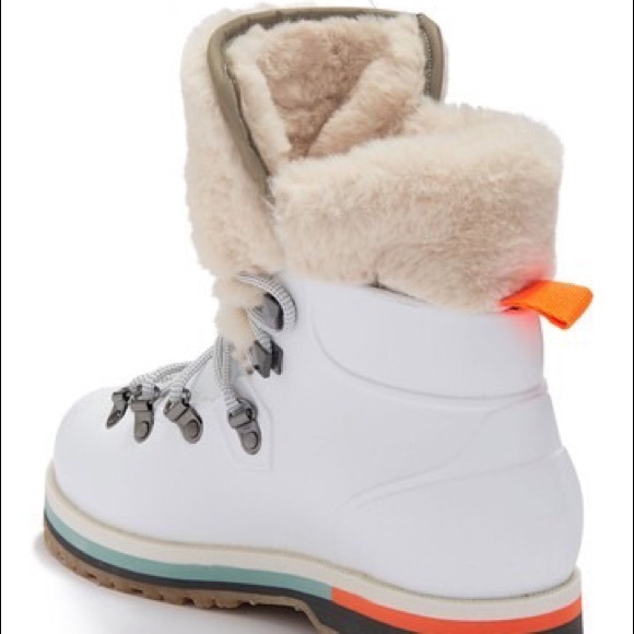 MICHAEL KORS Lanis Waterproof Lace-Up Boot NEW - Picture 3 of 9